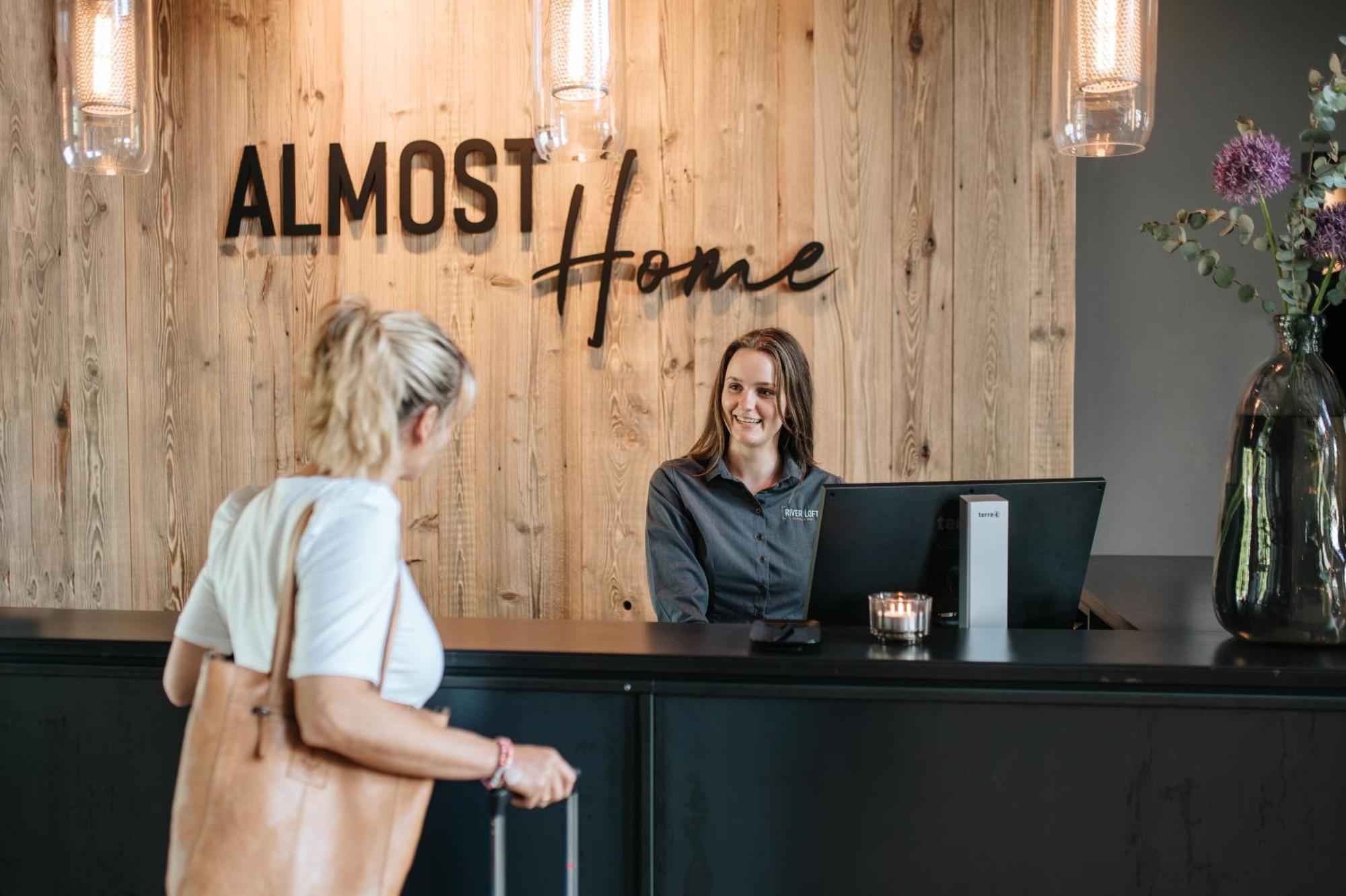 River Loft Hotel & Spa Brunsbuttel Esterno foto
